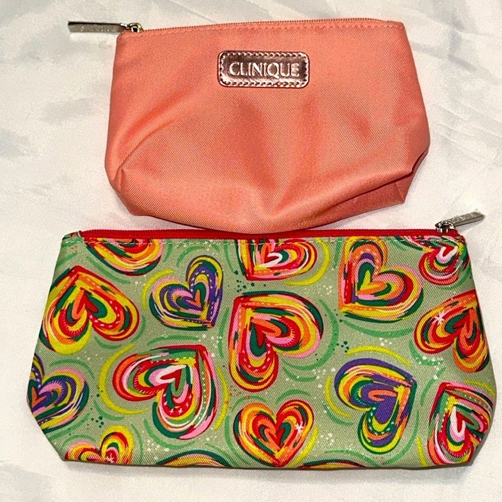 Clinique Makeup Bag Set 2 Piece Peach Pink Solid and Multi Color Heart Pattern